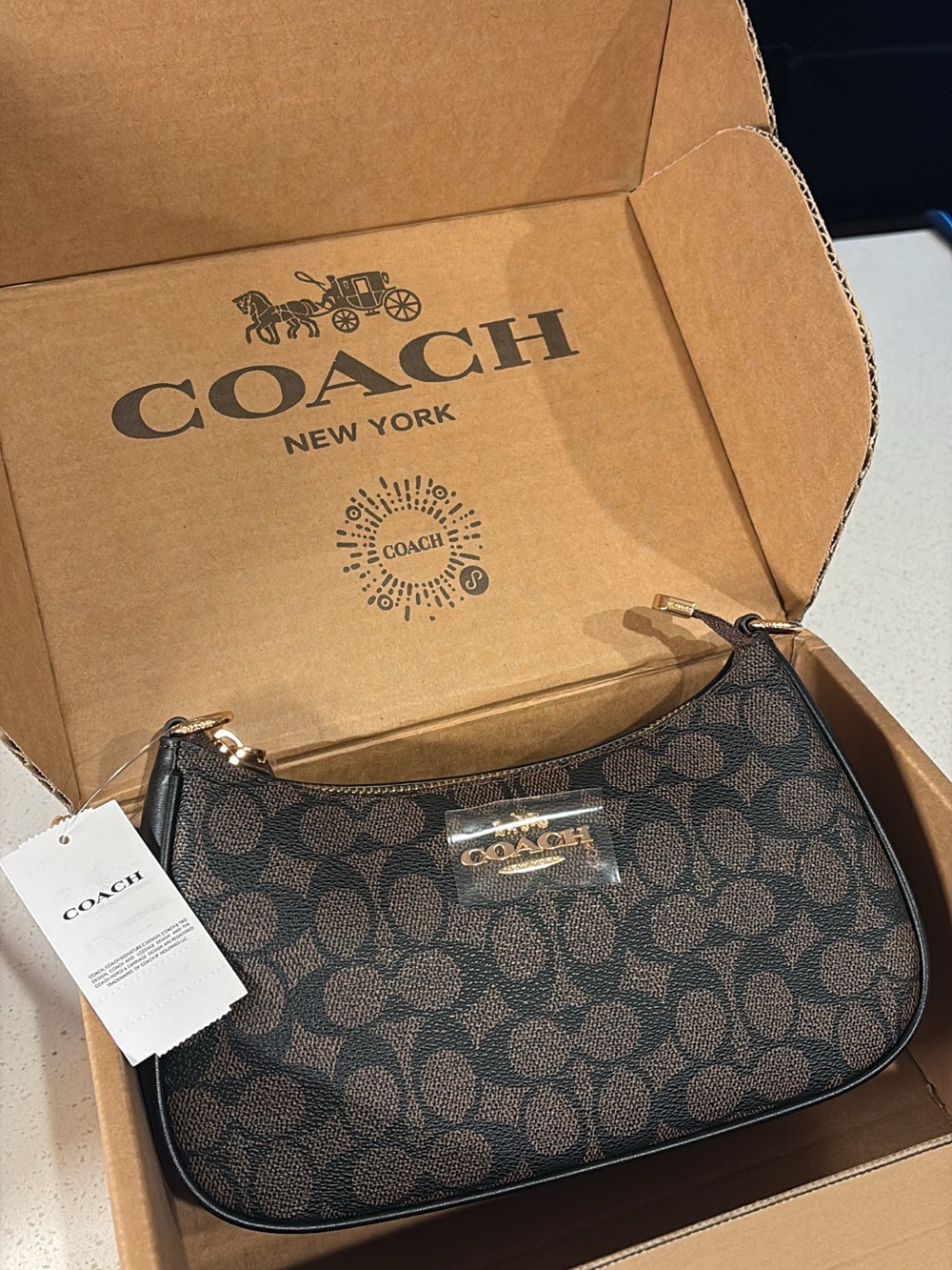 😍Coach Teri Shoulder Bag Signature Canvas Brown Black Gold 🌸